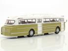 Ikarus 66 ônibus ano de construção 1972 branco / brilhante oliva 1:43 Ixo