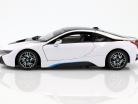 BMW i8 année de construction 2015 blanc / noir 1:24 Rastar