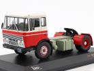 DAF 2600 SZM année de construction 1970 rouge / blanc 1:43 Ixo