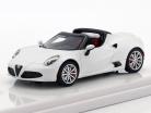 Alfa Romeo 4C Spider Bouwjaar 2016 mat wit 1:43 TrueScale