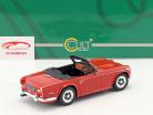 Triumph TR5 P.I. année de construction 1967 rouge 1:18 Cult Scale