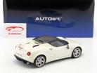 Alfa Romeo 4C Spider with removable Top year 2015 white 1:18 AUTOart