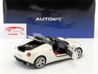 Alfa Romeo 4C Spider with removable Top year 2015 white 1:18 AUTOart