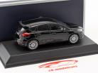 Ford Focus RS Год постройки 2016 черный 1:43 Norev