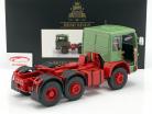 M.A.N. 16304 (F7) Sattelzugmaschine Baujahr 1972 grün / rot 1:18 Road Kings