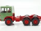 M.A.N. 16304 (F7) Sattelzugmaschine Baujahr 1972 grün / rot 1:18 Road Kings
