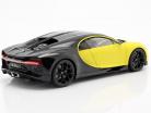 Bugatti Chiron anno di costruzione 2017 giallo / nero 1:18 AUTOart
