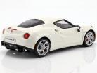 Alfa Romeo 4C anno 2013 crema bianco 1:18 AUTOart
