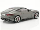 Jaguar F-Type R Coupe Baujahr 2015 matt grau 1:18 AUTOart