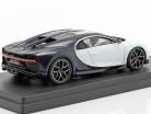 Bugatti Chiron Skyview weiß / dunkelblau metallic 1:43 LookSmart