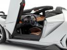 Lamborghini Centenario Roadster año de construcción 2016 plata 1:18 AUTOart