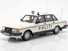 Volvo 240 GL polizia Danimarca anno di costruzione 1986 bianco 1:18 Minichamps