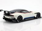 Aston Martin Vulcan year 2015 stratus white 1:18 AUTOart