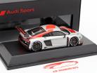 Audi R8 LMS 2019 Præsentation bil sølv / sort / rød 1:43 Spark