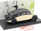 Burney R-100 Streamline Opførselsår 1930 elfenben / sort 1:43 AutoCult