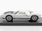 Ford GT presse version 1964 1:43 Spark