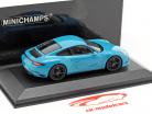 Porsche 911 (991 II) Carrera 4 GTS Baujahr 2017 miamiblau 1:43 Minichamps
