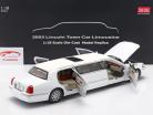 Lincoln Town Car Limousine year 2003 white 1:18 SunStar