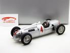 Б. Rosemeyer Auto Union Type C Формула 1 1936-1937 1:18 CMC