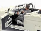 Lincoln Continental MK III Cabriolet 1958 J. F. Kennedy avec figurines 1:18 SunStar