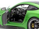 Mercedes-Benz AMG GT R Coupé (C190) green hell magno 1:18 Norev