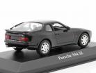 Porsche 944 S2 Byggeår 1989 sort 1:43 Minichamps