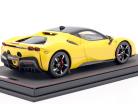 Ferrari SF90 Stradale Baujahr 2019 Modena gelb / schwarz 1:18 BBR