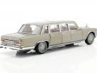 Mercedes-Benz Pullman (W 100) Limousine と サンルーフ ミンク グレー 1:18 CMC