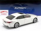 Lexus LS 500h year 2018 sonic white metallic 1:18 AUTOart