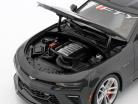 Chevrolet Camaro SS anno 2017 grigio metallico 1:18 AutoWorld