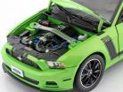 Ford Mustang Boss 302 Year 2013 green 1:18 ShelbyCollectibles