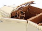 Peugeot 402 Eclipse Byggeår 1937 beige / karamel 1:18 Norev