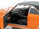 Dodge Dart GTS 440 mit Vinyldach Baujahr 1969 orange / schwarz 1:18 GMP