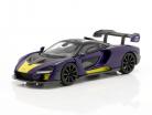 McLaren Senna LHD Ano de construção 2018 roxa / amarelo 1:64 TrueScale
