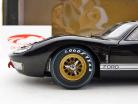 Ford GT40 MK II siden 1966 sort med sølv striber 1:18 ShelbyCollectibles