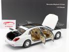 Mercedes-Benz Maybach S-Klasse Baujahr 2019 diamant weiß 1:18 Almost Real
