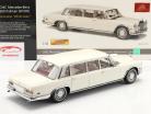 Mercedes-Benz 600 Pullmann (W100) リムジン 建設年 1969 白い 白鳥 1:18 CMC