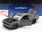Dodge Challenger SRT Hellcat Widebody 建设年份 2018 灰色 1:18 AUTOart