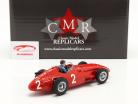 Set: Maserati 250F #2 francés GP Campeón mundial F1 1957 Con Figura del conductor 1:18 CMR