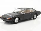 Ferrari 365 GT4 2+2 Byggeår 1972 sort 1:18 KK-Scale