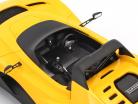 Lotus 3-Eleven année de construction 2017 jaune 1:18 AUTOart