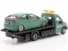 Ford Focus ST com transportador de mesa verde escuro 1:43 Bburago