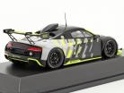 Audi R8 LMS GT2 Presentation Car sort / Grå / gul 1:43 Spark