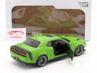 Dodge Challenger R/T Scat Pack Widebody 2020 groen 1:18 Solido