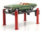 Einstellbare Vier-Säulen Hebebühne rot / grau 1:18 Greenlight