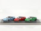 High quality acrylic Showcase Dieppe Carbon with acrylic / metal base carbon / silver 1:8 Atlantic