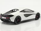 McLaren 570S Ano de construção 2015 silica Branco 1:18 TrueScale