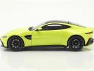 Aston Martin Vantage year 2019 lime green 1:18 AUTOart