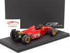Gerhard Berger Ferrari 412T2 #28 formule 1 1995 avec Vitrine 1:18 GP Replicas