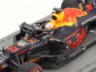 M. Verstappen Red Bull RB16B #33 Espagnol GP formule 1 Champion du monde 2021 1:43 Spark